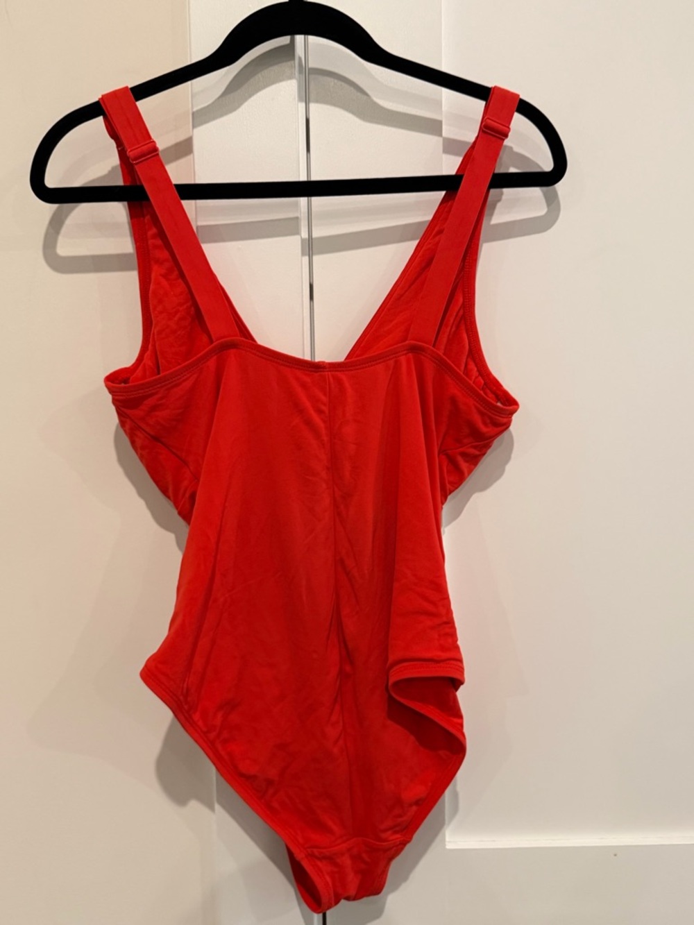 Robin Piccone Ava Knot One Piece Swimsuit in Fiery Red Sz 12 EUC Swim Pool Chic - Picture 11 of 14